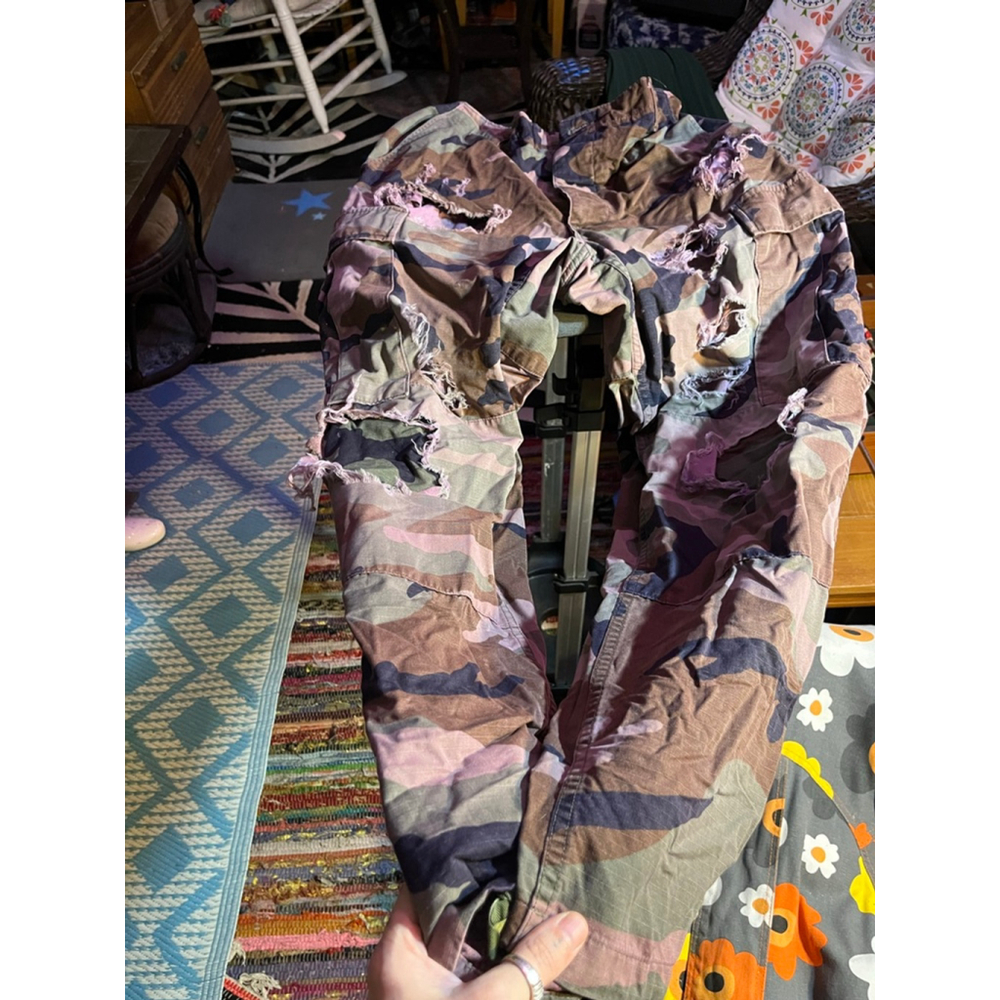 Women's Unbranded Camo Distressed Cargo Pants M Green Brown